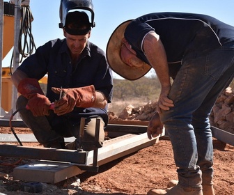 Replay Australie, la ruée vers l'or - S6E6 - Du travail d'équipe