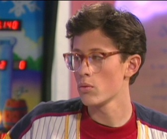 Replay Premiers baisers - S01 E17 - Juju