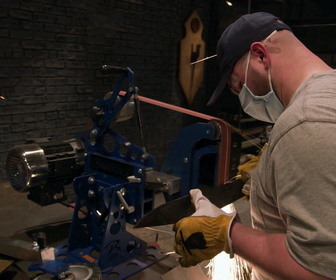 Replay Le meilleur forgeron - S9E16 - Sabre éléphant géant