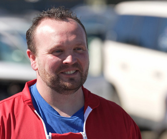 Replay Top Mecanic : 5 jours pour restaurer une épave - S6E62 - Jour 2 - Deux mécanos, deux écoles