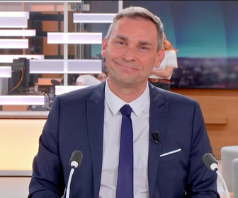 Replay Sur le terrain - 26/02/2026