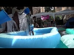 Replay Les résidents de Spin Time dorment dehors après un incendie en pleine canicule