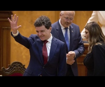 Replay Roumanie : le pro-occidental Nicușor Dan investi président