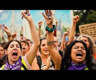 Replay Des dizaines de milliers manifestent à Madrid pour le droit au logement