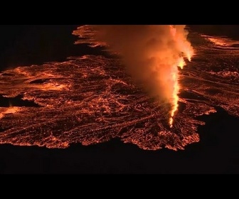 Replay Un volcan islandais entre en éruption pour la septième fois en un an