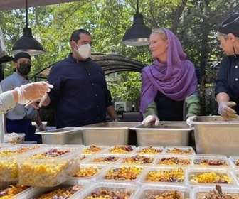 Replay Les musulmans d'Iran - Les dieux passent à table