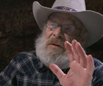 Replay Seuls face à l'Alaska - S10E2 - Alerte coyote