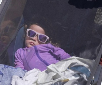 Replay Les docs du week-end - Les folles vacances des familles XXL
