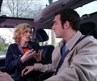 Replay Un gars, une fille - S3E143 - En voiture (6)
