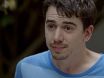 Replay Petits secrets entre voisins - S04 E38 - Un étudiant trop sérieux