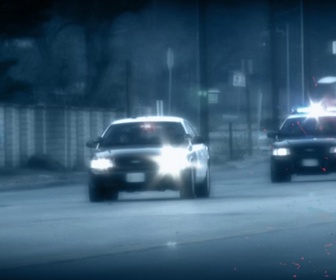 Replay Meurtres insolites - S1E15 - La tombée du rideau