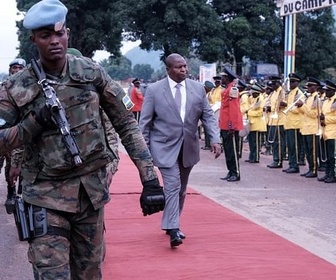 Replay ARTE Reportage - Rwanda : la diplomatie militaire