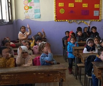 Replay Séismes en Turquie et en Syrie - Idleb : apres le séisme, reconstruire les écoles