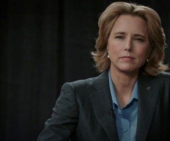 Replay Madam Secretary - S5 E19 - La calomnie est un poison lent et violent
