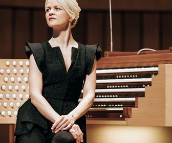 Replay Iveta Apkalna, une organiste au firmament