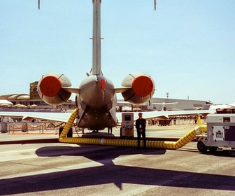 Replay L'Europe mise à l'épreuve - Macron-Merz : dans les coulisses du pouvoir (2/2)