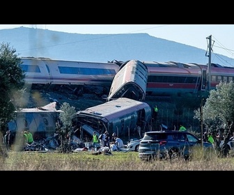 Replay Collision de trains en Espagne : le bilan s'alourdit à 68 morts