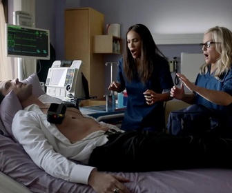 Replay Lucifer - S2E13 - Une belle journée pour mourir