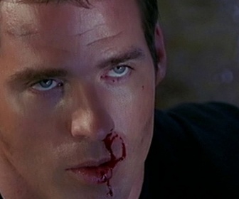 Replay Farscape - S04 E08 - On a toujours besoin d'un plus petit que soi