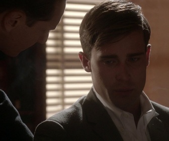 Replay Magic City - S02 E05 - Un monde qui change