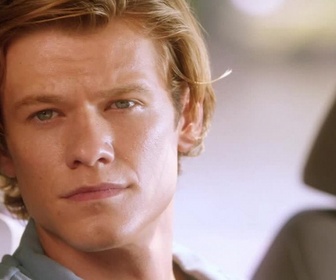 Replay MacGyver - S3 E7 - DragonFly