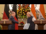 Replay En visite à New Dehli, Olaf Scholz plaide en faveur d'un accord de libre-échange Inde-UE