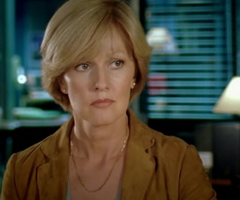 Replay Central nuit - S02 E04 - Les Jeux du cirque