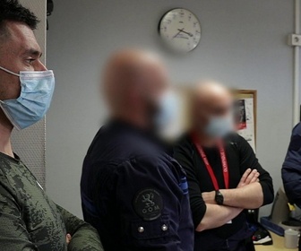 Replay Les docs du week-end - Police de Lyon : la bataille du centre-ville