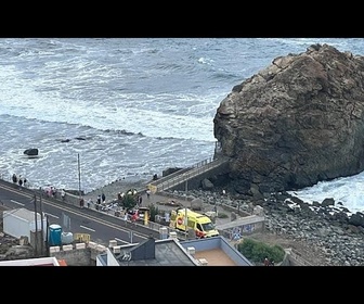 Replay Trois tués et au moins 15 blessés à Tenerife après des vagues géantes