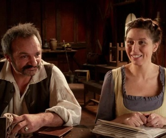 Replay La petite histoire de France - Sécurité perfectible / Bonheur fugace / Un petit être sans défense / Pour un flirt avec toi