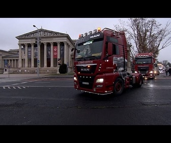 Replay Hongrie : les camionneurs manifestent à Budapest contre l'augmentation des péages routiers