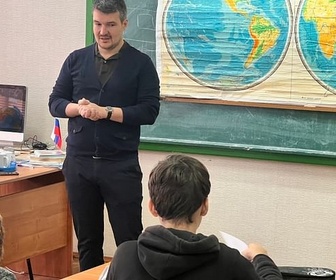 Replay Un instituteur de village en Russie - ARTE Regards