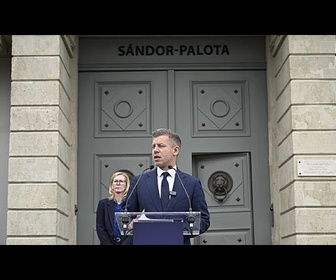 Replay Le gouvernement Tisza veut modifier la Constitution pour pouvoir destituer le président