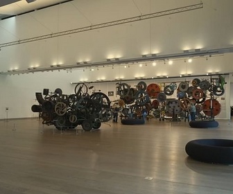 Replay ARTE Journal - 100 ans de la naissance du sculpteur Jean Tinguely