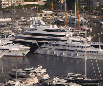 Replay Enquête exclusive - Méga-yachts : enquête sur la nouvelle passion des milliardaires