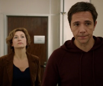 Replay Main courante - S01 E03 - Maladie d'amour