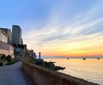 Replay Prolonger l'été... - Côte d'Azur - La dolce vita en Méditerranée