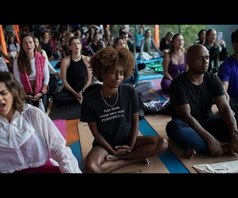 Replay Brésil : une nouvelle initiative pour former des instructeurs de yoga dans les favelas de Rio