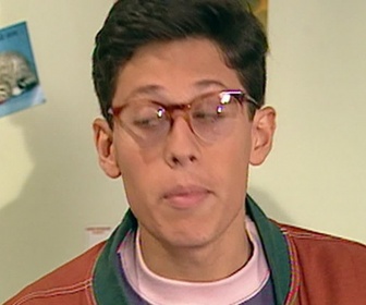 Replay Premiers baisers - S03 E48 - Yaourt bulgare