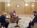 Replay On va plus loin - Syrie : Trump sous le charme d'al-Charaa