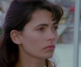 Replay Sous le soleil - S01 E12 - Règlement de compte