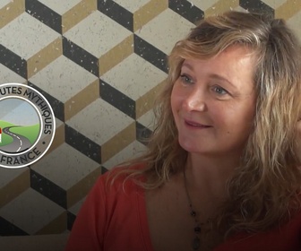 Replay Sur les routes mythiques de France - La Route de la Côte d'Argent avec Julie Ferrier