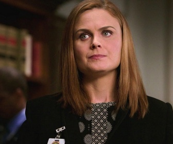 Replay Bones - S10 E2 - La conspiration (3/3)