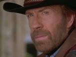 Replay Walker, Texas ranger - S02 E21 - Mais où sont les envahisseurs ?