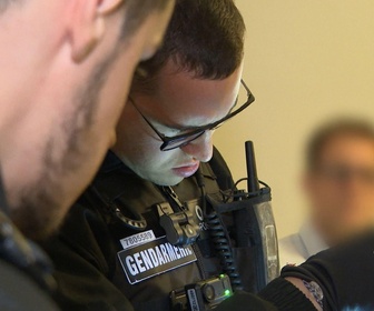 Replay Flic story - S2E3 - Gendarmerie en région lyonnaise - Episode 3