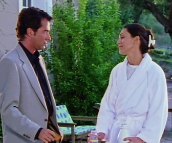 Replay Sous le soleil - S02 E20 - Amies d'enfance