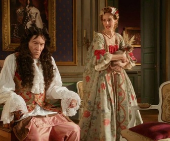 Replay La petite histoire de France - Le secret d'Ysabeau / Voyeurisme canin / Bénédiction tarifée / Memorabilia