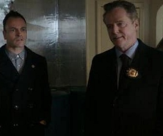 Replay Elementary - S3 E10 - La fleur du mal