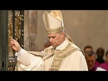 Replay Le pape Léon XIV ferme la Porte Sainte de Saint-Pierre, marquant la fin du Jubilé de l'Espérance