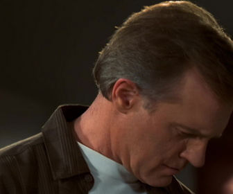 Replay 7 à la maison - S9E9 - Une tradition [Repas de fête]